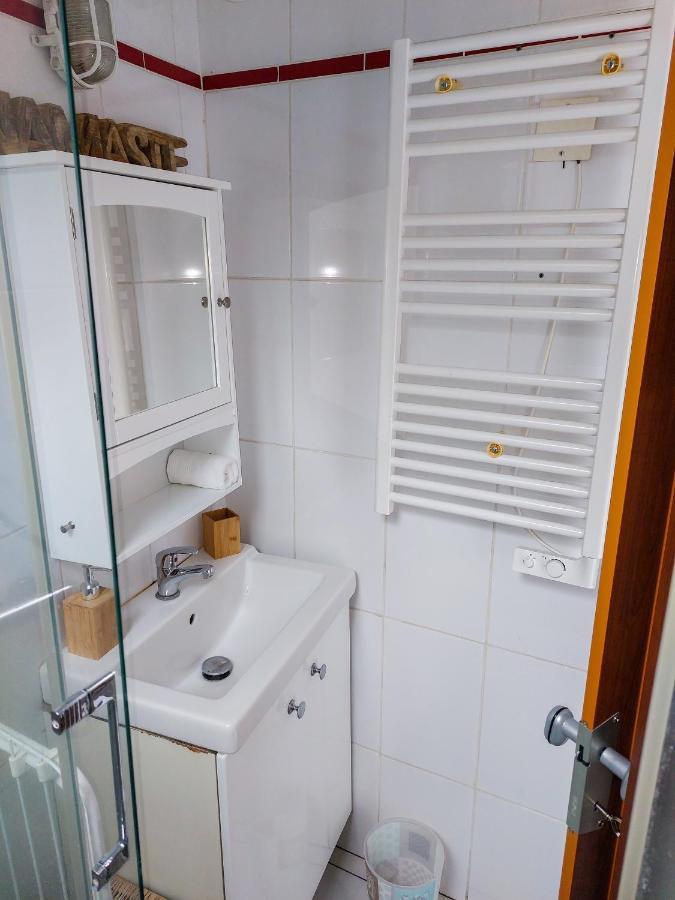 Le Namaste - Petit Dejeuner, Netflix, Jacuzzi รูออง ภายนอก รูปภาพ
